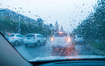 Conducir con lluvia: consejos y recomendaciones